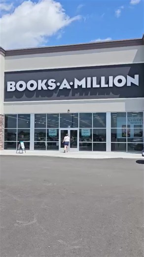 Books A Million Broken Arrow book signing by Shantel Tessier