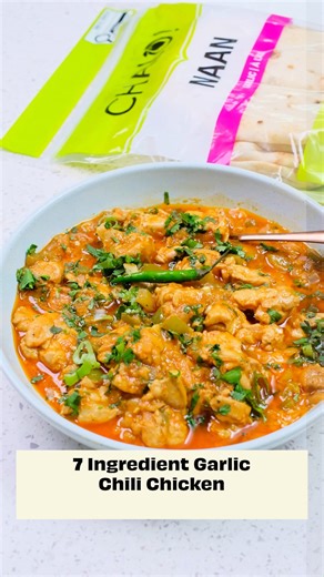 This 7-Ingredient Garlic Chilli Chicken is the ultimate weeknight MVP. All it takes is one pot, 30 minutes, and it delivers bold flavours that only get better the next day. Perfect for meal prep or an easy crowd-pleaser! All you will need is: 1 Onion (finely chopped) 1 Garlic Clove (finely chopped) 1 Green Chili (chopped) 1 Green Bell Pepper (roughly chopped) 1 Tbsp Tomato Paste 1 Tbsp Kitchen King Masala 500g Chicken Make sure to pair it with Chalo! Naan for the ultimate fusion experience. Save