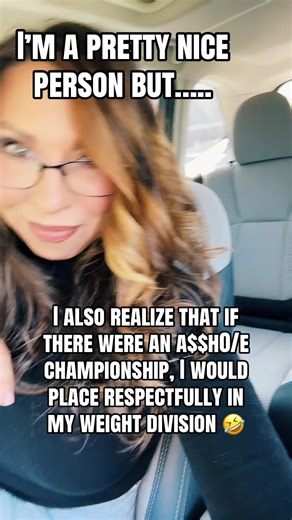 InTheMiddle (@in.the_middle)’s video of boxing with weights