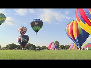 Thousands watch hot air balloons take flight for race