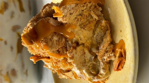 Mango float tiramisu