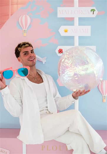 🚨 Summer dates are disappearing fast! ☀️🎟️ Tickets for the P.Louise Empire during the 6-week holidays are almost SOLD OUT! 💖 Don’t miss your chance to experience the magic, the memories, and the main character moments. Book now before it’s too late! ✨👑 #plouise #makeup #plouiseempire #plouisekingdom #6weeksholidays
