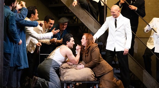 Kritik "Lady Macbeth" an der Scala: "Skandalstück" eröffnet neue Saison | BR-Klassik