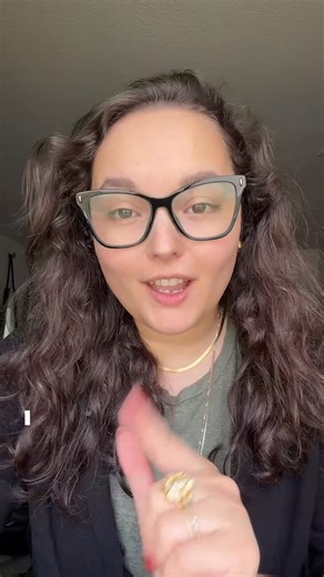 Samantha Calatozzo Cobb on Instagram: "Audition green flags: have a moment before (and a quick tip on how!) #acting #actor #audition #auditiontip #auditioning #actingtips"