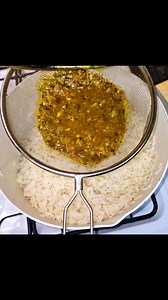 13 reactions · 10 comments | Do you add your chicken/beef broth to your food or you throw it away? #fypviralシ #fypシ゚ #Engagement #everyone | Elsie's Delicacies. | Facebook