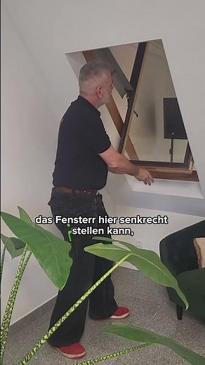 So kannst du dein altes Roto Dachfenster ganz einfach reinigen! #putztipp #roto #dachfenste #shorts