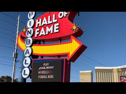 Pinball Hall of Fame in Las Vegas, a quick walkthrough & James Bond Pro Gameplay.