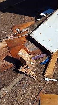 I Built a Mini Wooden House From Scrap Wood