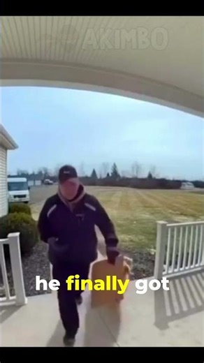 The Most Loyal Delivery Assistant 🐾