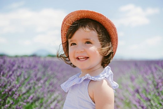 Cute Baby Girl Names That Start With "E" for Elegance