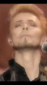 11K views · 2.4K reactions | David Bowie Quicksand, Good Sunday evening. with subtitles in Italian . . #davidbowie #bowie #glamrock #ziggystardust #davidbowieforever #davidbowieforever #davidbowiefans #quicksand | Bowie records | Facebook