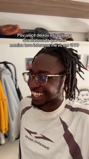 Vídeo de IG: puro.roxo (@puro.roxo) relacionado a pov millennials