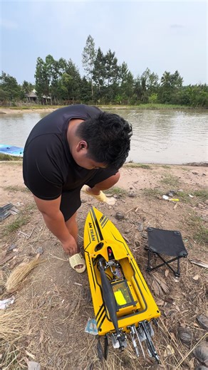 Thử nghiệm tàu RC 35cc tại Việt Nam