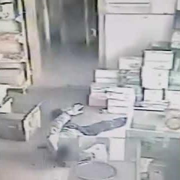 Tumarkin Drop Attack in Meniere Disease