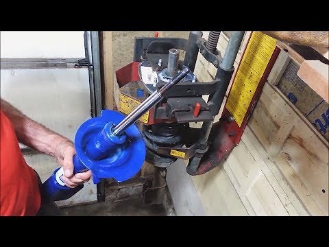 2004-2013 Chevrolet Impala rear strut replacement