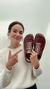 Sentez le confort de Pikolinos avec notre Barefoot. Chaussures respectueuses, qui respectent la forme naturelle du pied pour pouvoir sentir l’environnement comme si vous marchiez pieds nus. Minimaliste. Unisexe. Style de la peau Pikolinos. #pikolinos #getcomfyandsmile #barefoot | Pikolinos