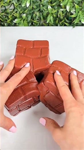 Floofy Brick Block – Stackable softness that turns stress into play.