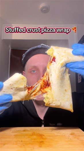 Delicious Homemade Pizza Wrap Recipe