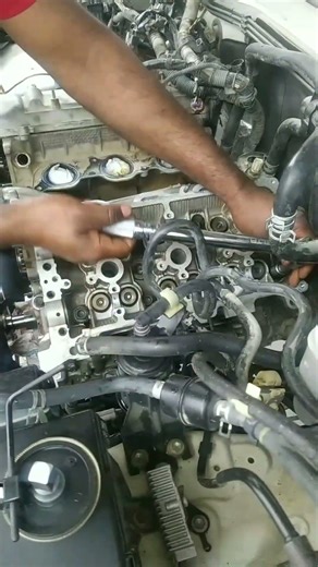 V6 4.0L 1GR-FE engine head tight