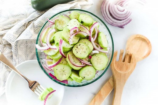 Easy Cucumber Vinegar Salad ready in 10 mins! (Just 6 Ingredients)