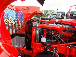 Spectacular Big Rig 2005 Peterbilt 379 Video by iTrucker 🎥😍❤️ #Truck #trucks #trucking #truckers #bigrig #iTrucker #truckdriver #peterbilt | iTrucker