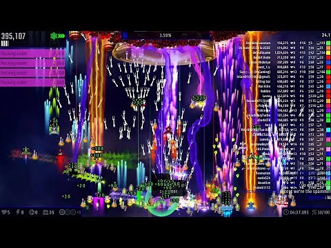 The most Chaotic Chicken Invaders Universe Multiplayer game ever (FULL)