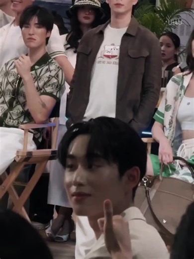 WE♥️🐶🐬#williamEst #willianjkp #est_rvp #วิลเลี่ยมเอส🎸🐋 #westie @Zloty @est_rvp