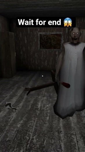 Bed ke niche chhupne ki koshish... par Granny ne dekh liya! 🏚️"