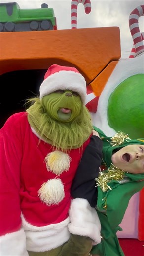 7.2K views · 49 reactions | ✨ The Happiest Christmas Tree in Town!...