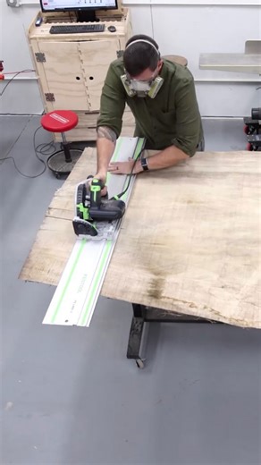 I built a $10,000 Epoxy Table