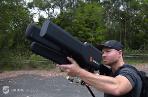 DroneGun : le fusil anti-drone qui atteint sa cible jusqu'à 2 kilomètres