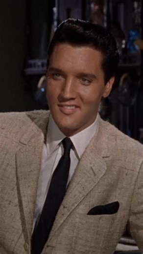 A face card that never declines. Happy Birthday to Elvis Presley, a legend we lost too soon. Check out his classic movies, streaming now on It's Real Good TV. Link in our bio. 🎸 #ElvisWeek #ElvisPresley #ItsRealGoodTV #ElvisMovies #ClassicMovies #Retro | Retro Television