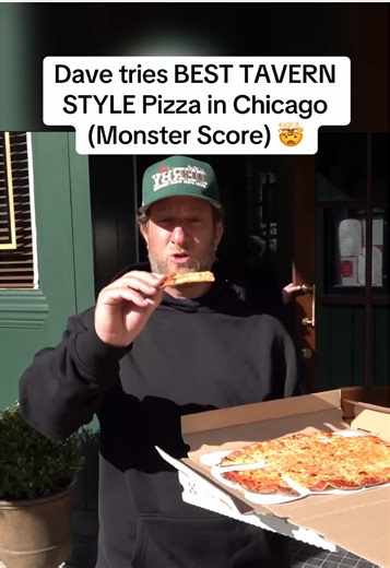This pizza looks so good, I have to add it to my list #daveportnoy #onebite #onebiteeveryoneknowstherules