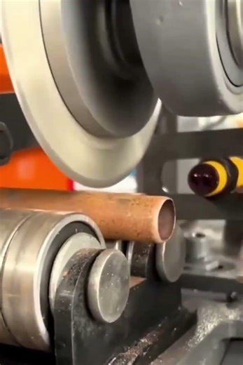 Efficient Automatic Pipe Cutting Machine for High Speed Industrial Production