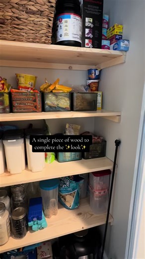 Tyler Glynn (@tylerglynn)’s videos with Don't I Make It Look Easy - Meghan Trainor