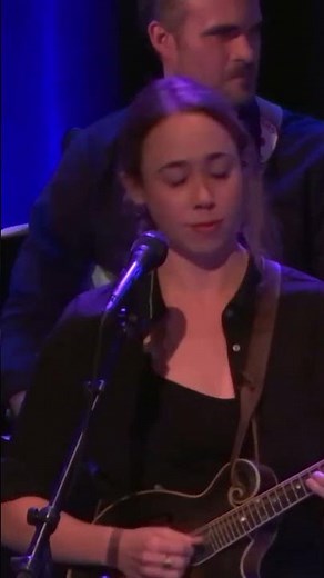 Jerusalem Ridge - Gold Rush (Bill Monroe) - Chris Thile, Sarah Jarosz & Alex Hargreaves