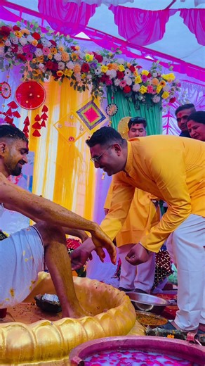 Haldi moment #tiktoknepal #🤗❤️❤️ #❤️❤️ @NBBB @N!m🍂