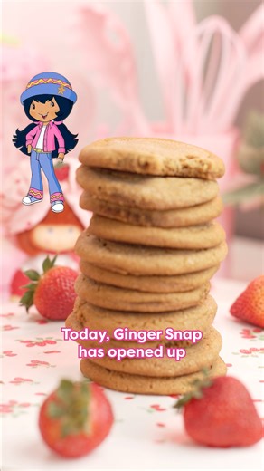 Start the week off as sweet as can be with these delicious Ginger Snap Cookies! 🍪 #strawberryshortcake #cookierecipe #GingerSnap | Strawberry Shortcake