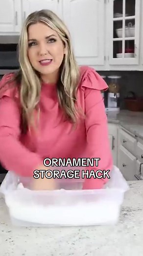 Ornament STORAGE HACK 💖 #christmascrafts #lizfenwickdiy #christmaagifts #hacks #diy #christmascraftideas #wrapping #christmastiktok #holidayseason #fyp #organization #organizationhacks
