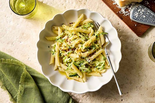 One Pot, 5 Ingredients—This Zucchini Pasta Is the Summer Dinner to Beat