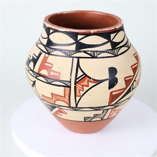 Jemez Pueblo Pottery Jar Signed MST Hand-painted Native American Polychrome Vessel 5 Inches Dia. - Etsy