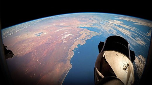 国际空间站（ISS）延时摄影：从乌兹别克斯坦到澳大利亚（2025年10月18日）