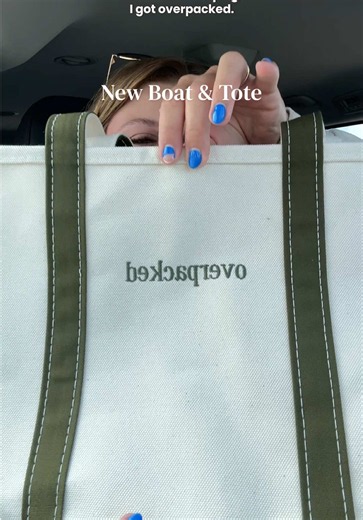 My second LL Bean Boat & Tote has arrived! I have the XL in black but I wanted a smaller size for everyday errands and this size is great for that! So excited to decorate her! What accent colors should I pair with the green?? #mombag #totebag #boatandtote #diaperbag #momof3