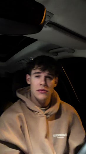 Rihanna Cover: Round and Around Singing