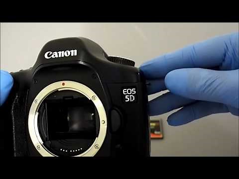 How To Install / Insert Compact Flash (CF) Card Into Canon 5D Camera.