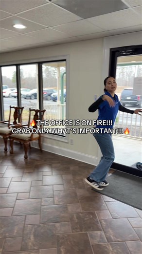 Priorities 🤌✨ #servicemasterrestore #servicemaster #fyp #waterdamage #restore