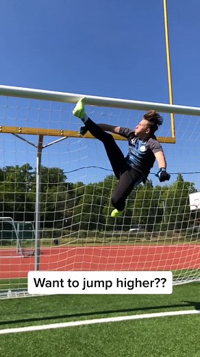 Improve Your Vertical Jump with These Soccer Goalkeeper Exercises!