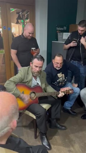 DeanPenfold85 (@deanpenfold85)’s videos with original sound - DeanPenfold85