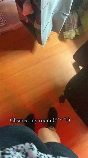 EEP ^^ #clean #y2k #what