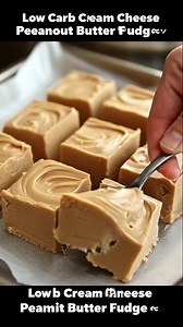 Low Carb Cream Cheese Peanut Butter Fudge ❤️ So amazing! This was a staple at our Thanksgiving dinner but we also ate it all year round! That good!. Must express something to keep getting my recipes.... Thank you Full recipe in comment.🥰👇 | Keto Recipes And Meal Ideas